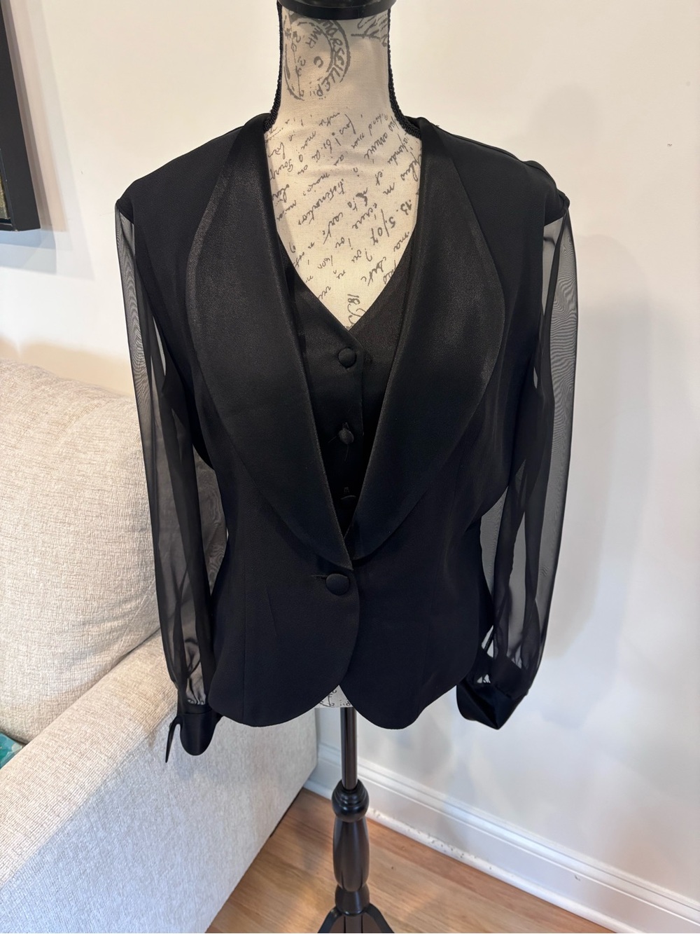 Cache Black Tuxedo Style Blouse Satin size 14